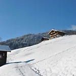 Bio-bergbauernhof Hubgut בית חווה